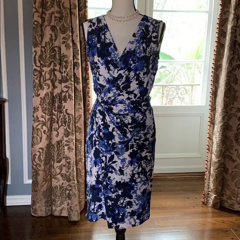 Tahari sexy day dress